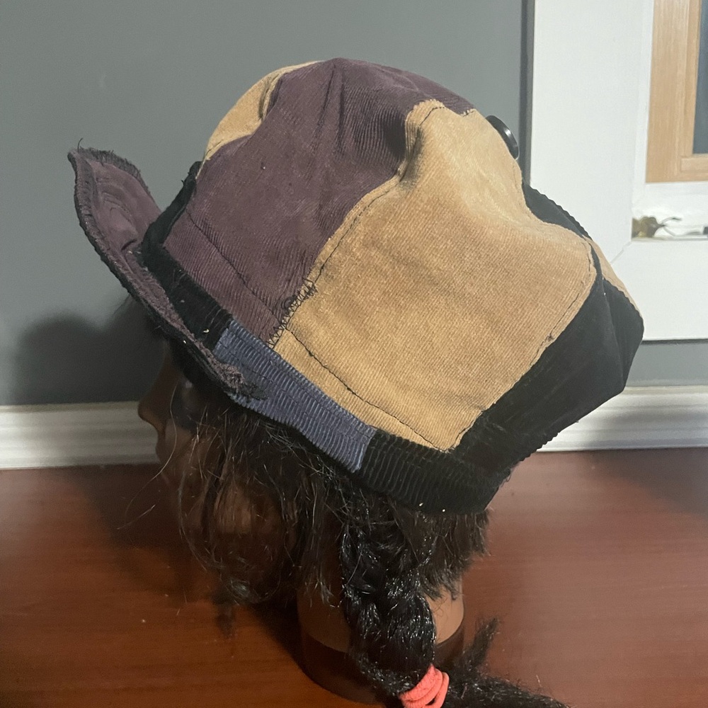 Custom hat - Picture 6 of 7